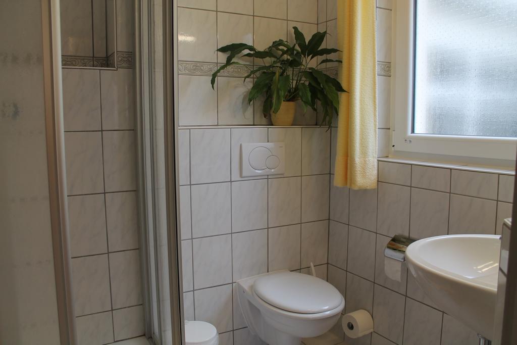 Hotel Brigitte Бад-Кроцинген Номер фото